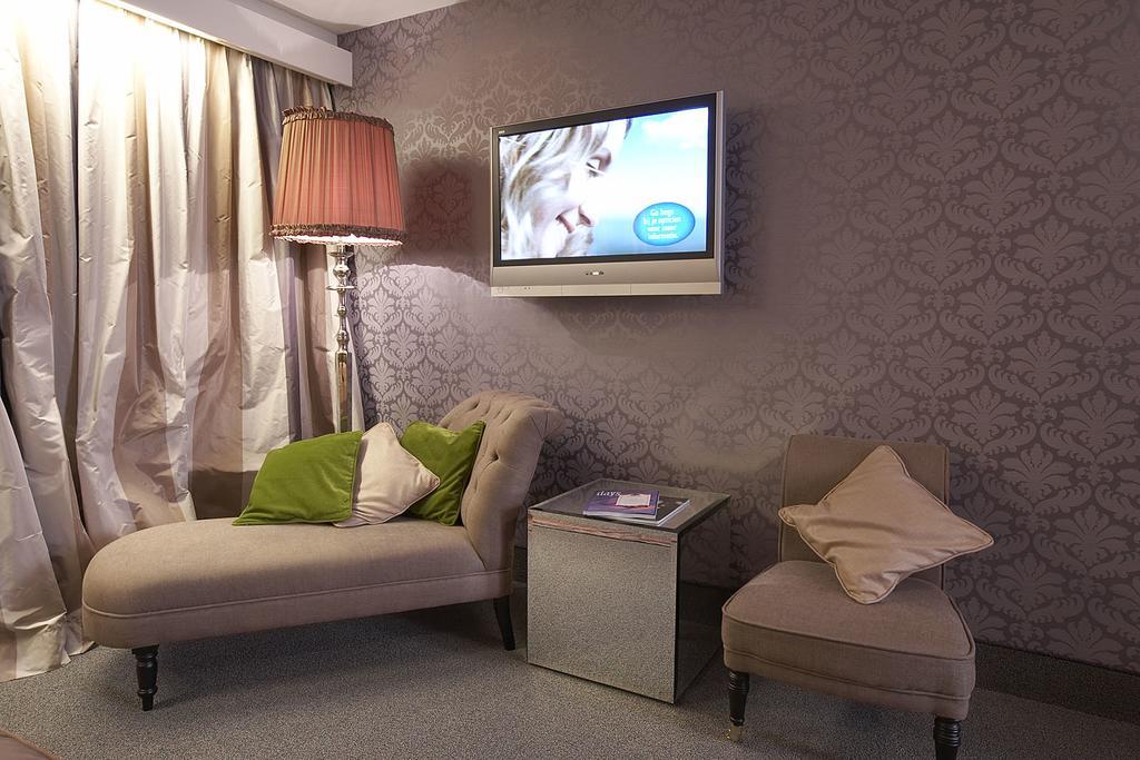 Hotel Heer Hugo เฮียร์ฮูโควาร์ด ภายนอก รูปภาพ