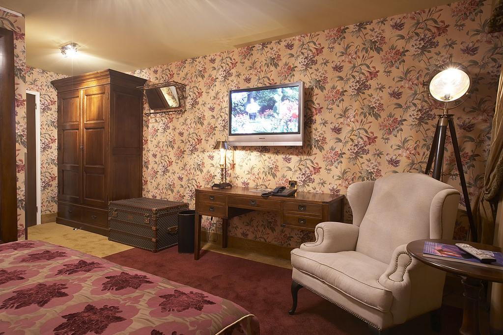 Hotel Heer Hugo เฮียร์ฮูโควาร์ด ภายนอก รูปภาพ