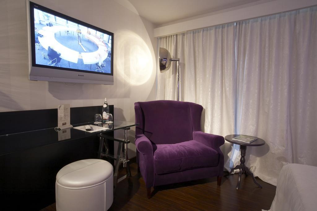 Hotel Heer Hugo เฮียร์ฮูโควาร์ด ภายนอก รูปภาพ