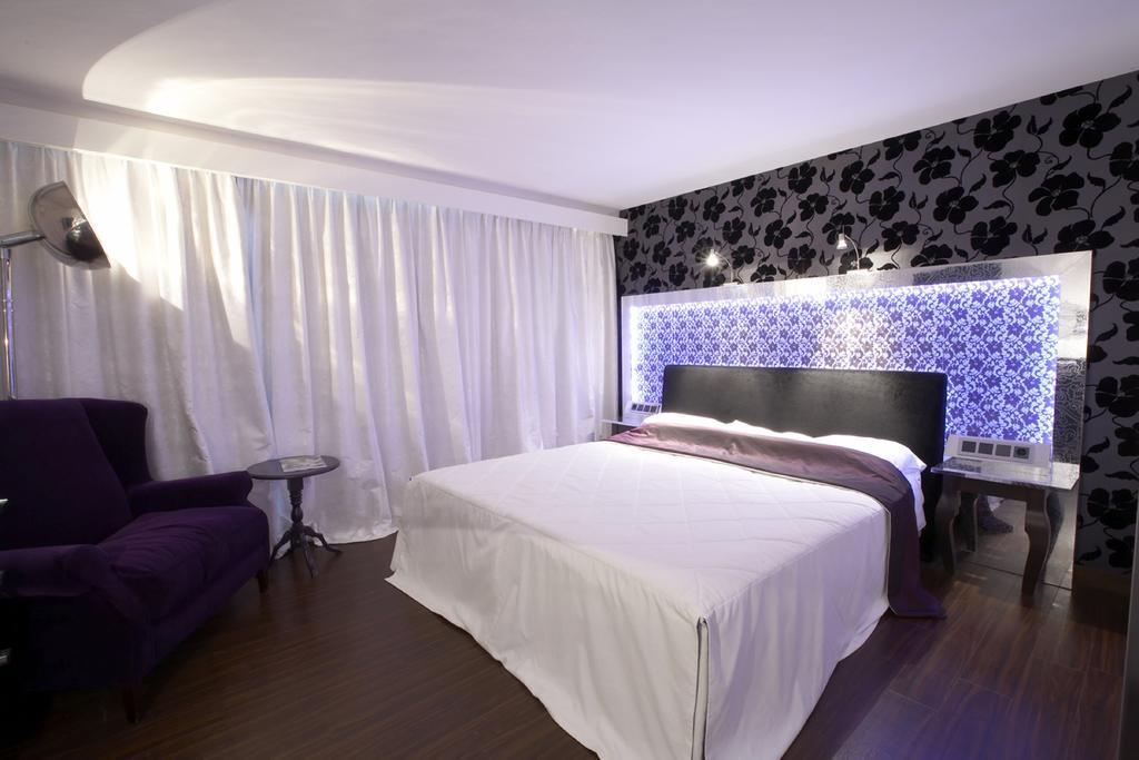 Hotel Heer Hugo เฮียร์ฮูโควาร์ด ภายนอก รูปภาพ