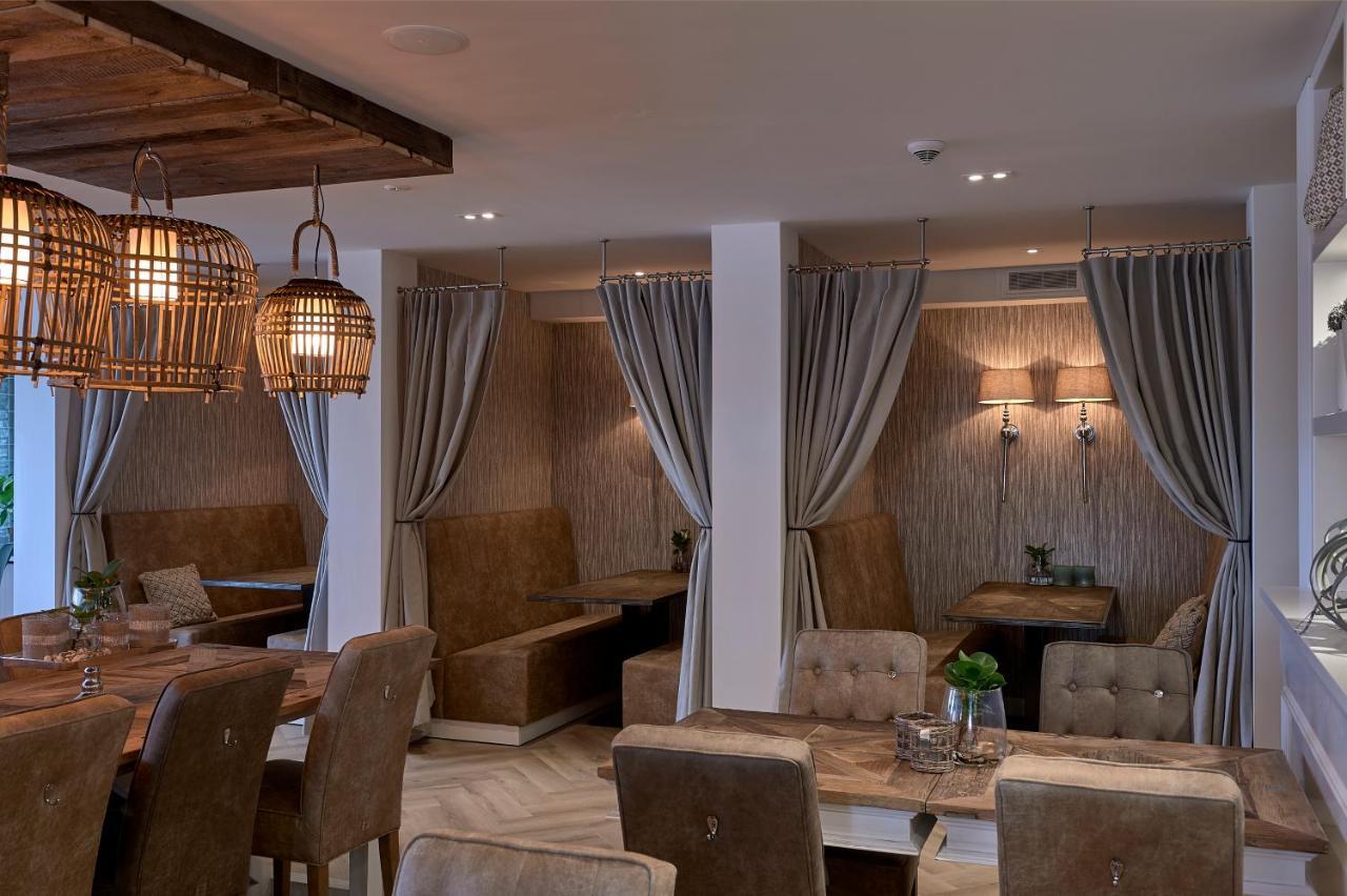 Hotel Heer Hugo เฮียร์ฮูโควาร์ด ภายนอก รูปภาพ