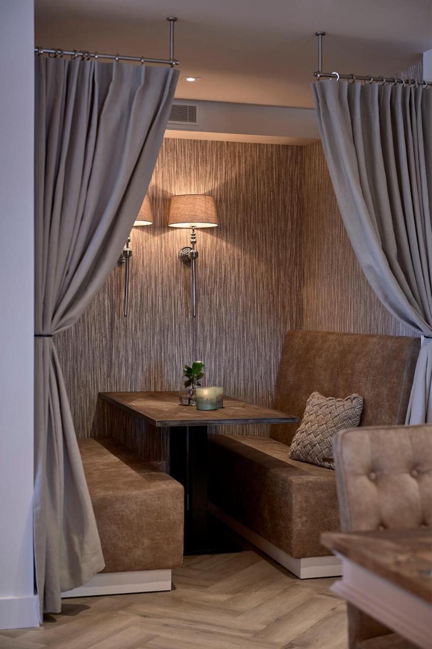 Hotel Heer Hugo เฮียร์ฮูโควาร์ด ภายนอก รูปภาพ